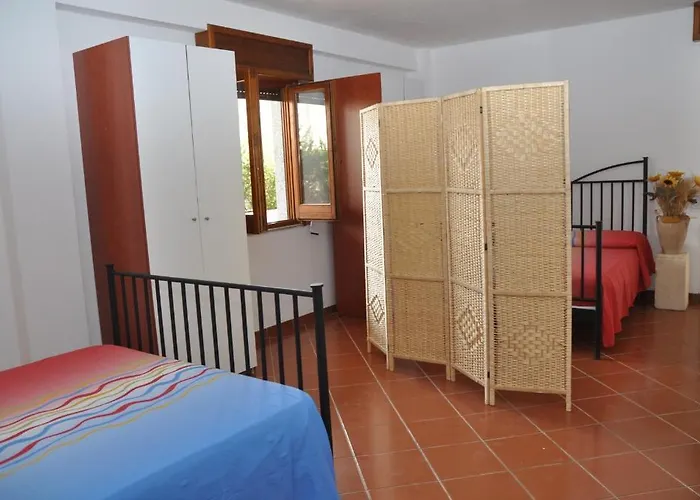 皮齐卡蒂酒店 住宿加早餐酒店 3*